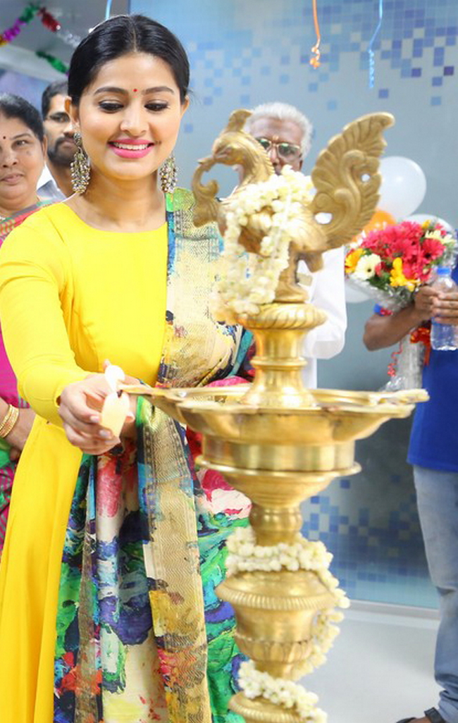 Actress Sneha Latest Photos